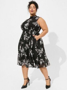torrid Black Floral Mock Neck Midi Dress